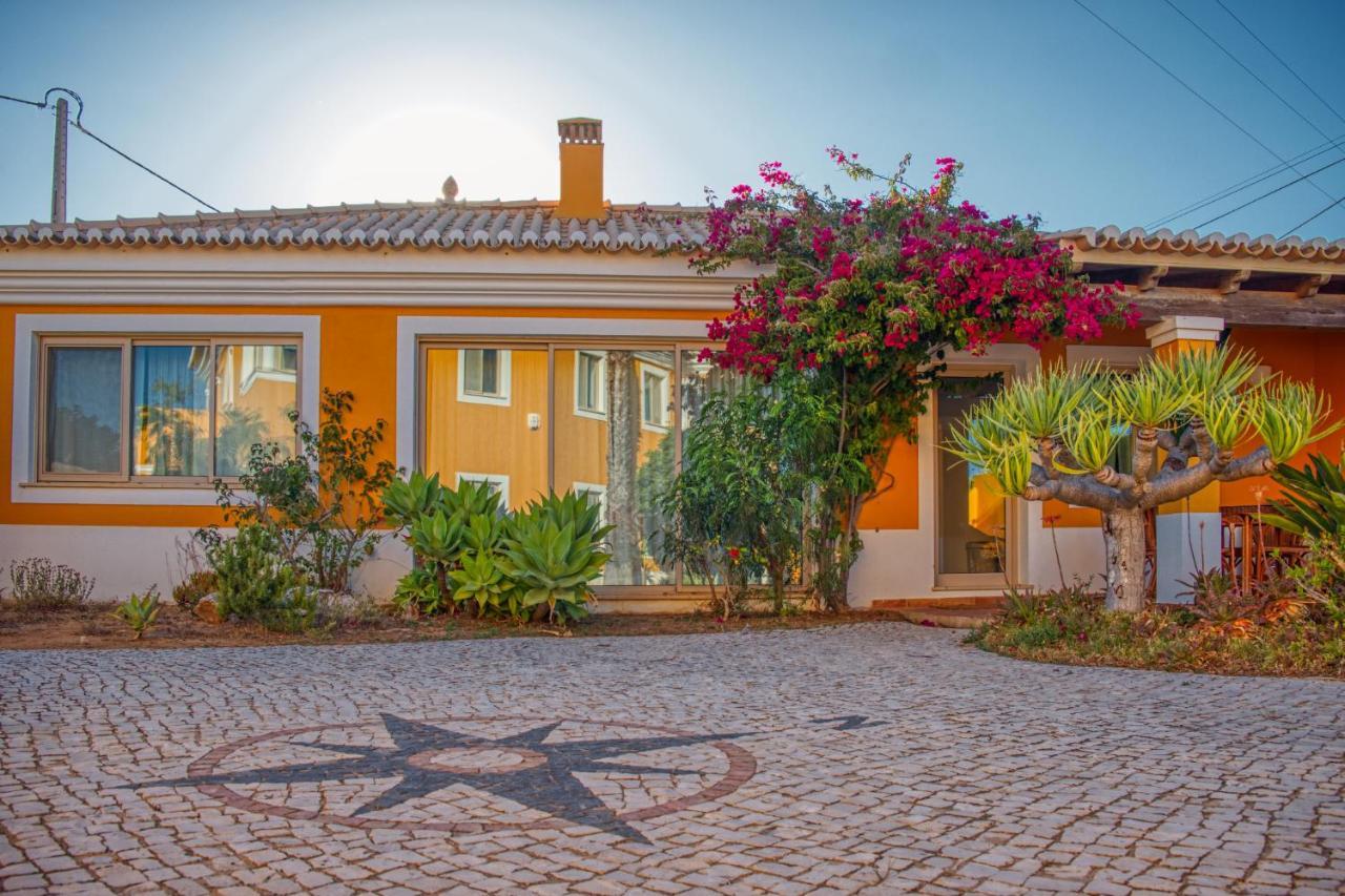 Moonshine Guest House With Private Studios And Private Cottage Lagos Bagian luar foto