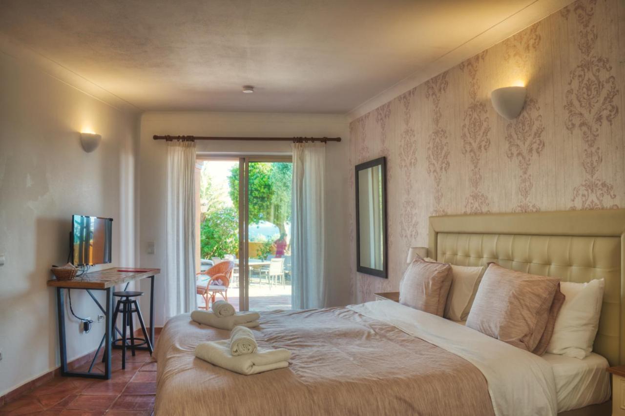 Moonshine Guest House With Private Studios And Private Cottage Lagos Bagian luar foto